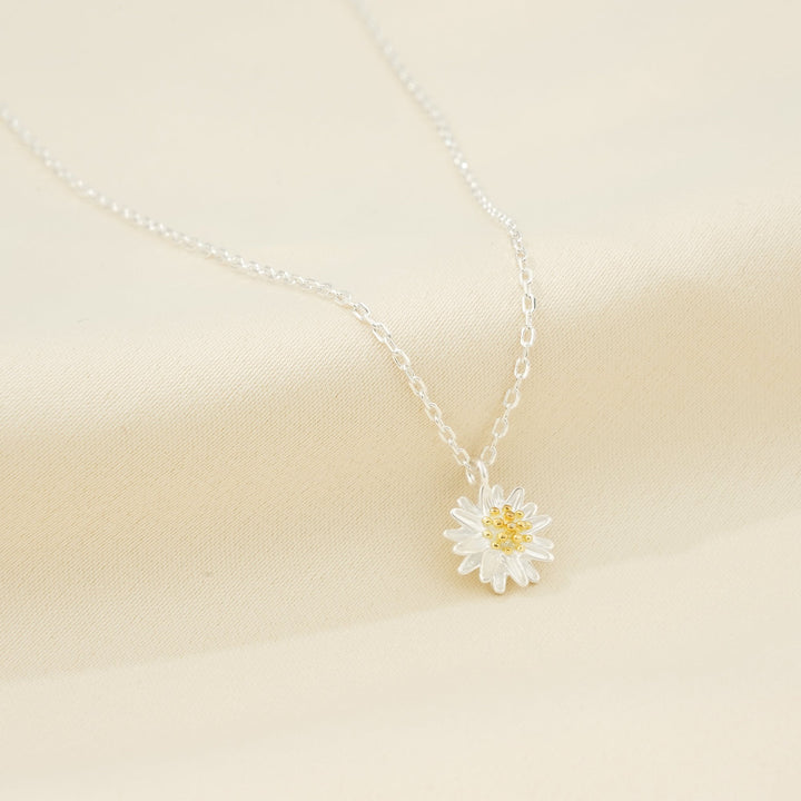 Children's Daisy Necklace